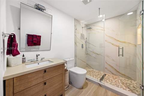 888 Biscayne Blvd 2009, Miami FL - photo 10 of 22