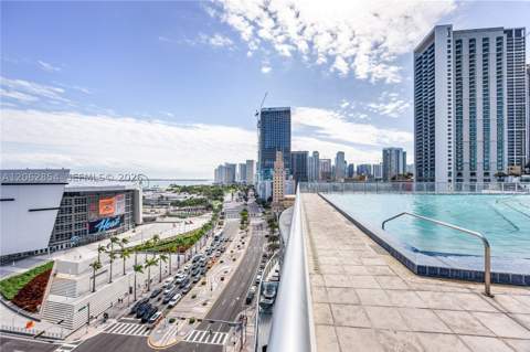 888 Biscayne Blvd 2009, Miami FL - photo 18 of 22
