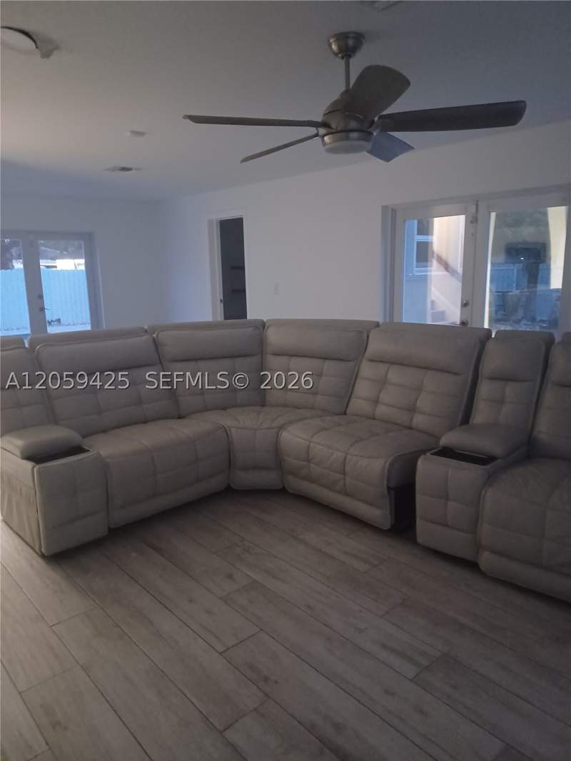 4 bedroom SingleFamilyResidence at 12844 SW 256th Ter, Cedar Creek 2nd Addn, Homestead — photo 2