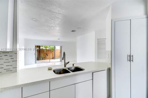 12909 SW 61st Ter, Miami FL - photo 12 of 23