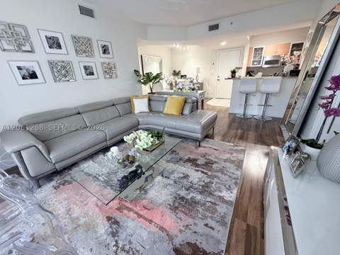 18800 NE 29th Ave 323, Aventura FL - photo 10 of 15