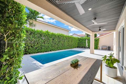 10877 SW 152nd Pl, Miami FL - photo 9 of 84
