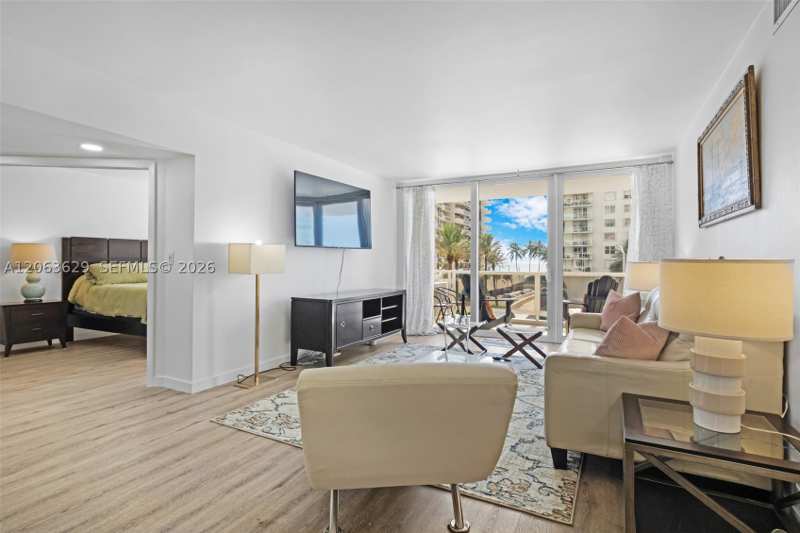 2 bedroom Condominium at 5700 Collins Ave 4C, Seacoast 5700 Condo, Miami Beach — photo 1