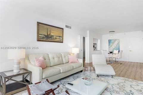 5700 Collins Ave 4C, Miami Beach FL - photo 10 of 57