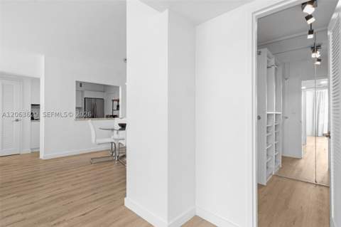 5700 Collins Ave 4C, Miami Beach FL - photo 18 of 57