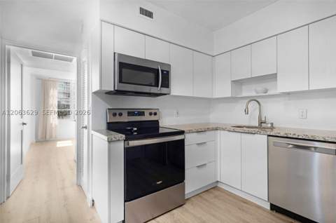 5700 Collins Ave 4C, Miami Beach FL - photo 21 of 57