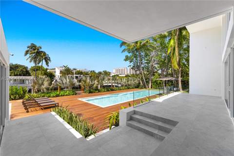 161 Cape Florida Drive, Key Biscayne FL - photo 12 of 42