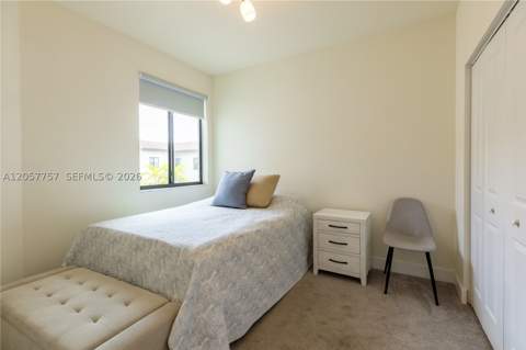 4623 NW 83rd Pkwy, Doral FL - photo 17 of 49