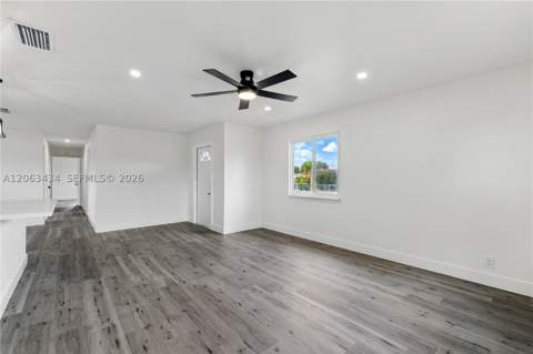 1867 NW 8th Ave, Homestead FL - photo 23 of 28