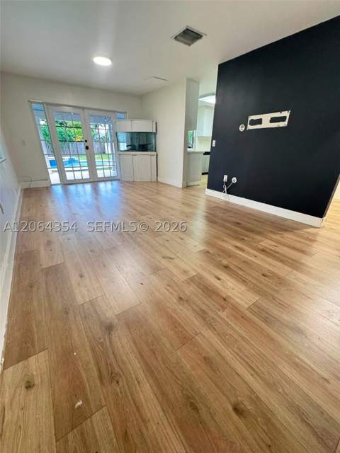 12927 SW 251st St, Homestead FL - photo 8 of 34