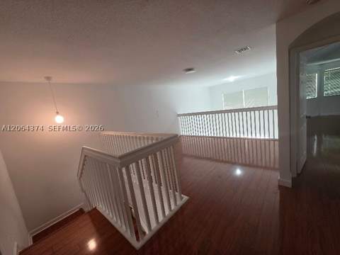 11525 NW 71st St, Doral FL - photo 8 of 27