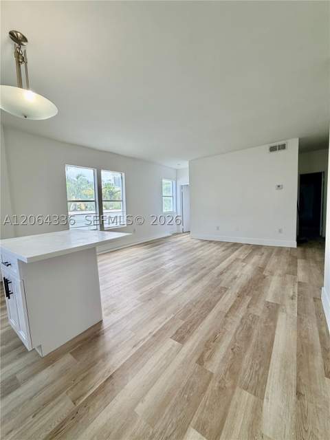 737 Jefferson Ave 204, Miami Beach FL - photo 8 of 18