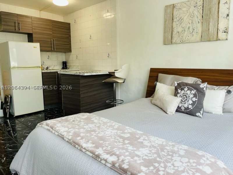 0 bedroom StockCooperative at 6484 iIndian Creek 111, Gardens On The Bay, Miami Beach — photo 1