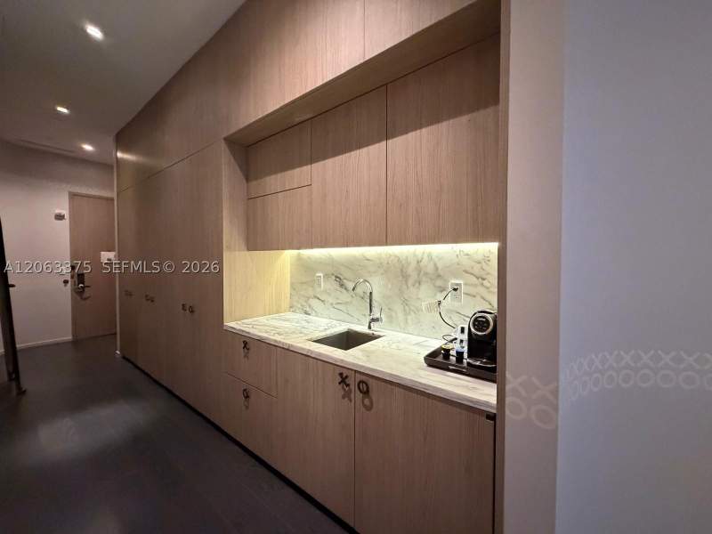 0 bedroom Condominium at 801 S Miami Ave 309, 801 Sma Designer Suites C, Miami — photo 5