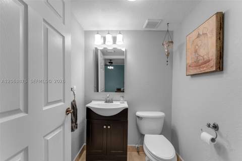 2390 SE 17th Ter, Homestead FL - photo 13 of 50