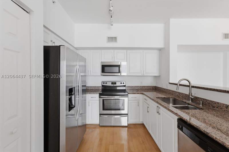 2 bedroom Condominium at 1155 Brickell Bay Dr Ph109, The Mark On Brickell Cond, Miami — photo 4