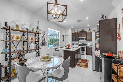 19815 SW 132nd Ct, Miami FL - photo 11 of 52