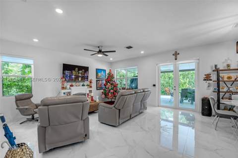 19815 SW 132nd Ct, Miami FL - photo 9 of 52
