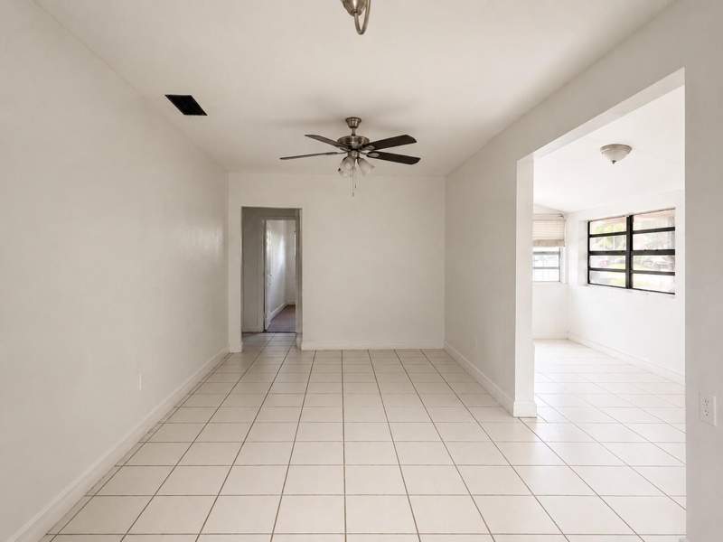 2 bedroom SingleFamilyResidence at 445 NE 163rd Street, Fulford Highlands, Miami — photo 4