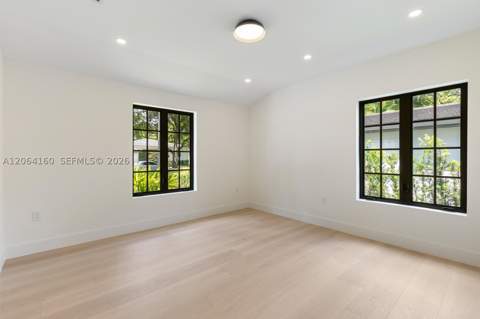 118 Sarto Ave, Coral Gables FL - photo 18 of 27