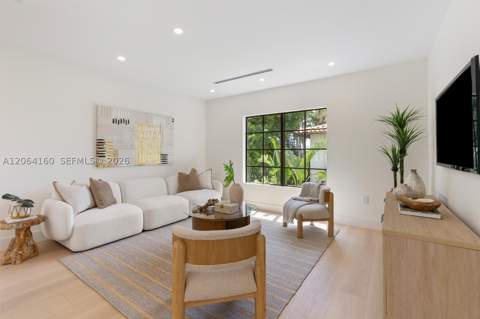 118 Sarto Ave, Coral Gables FL - photo 9 of 27
