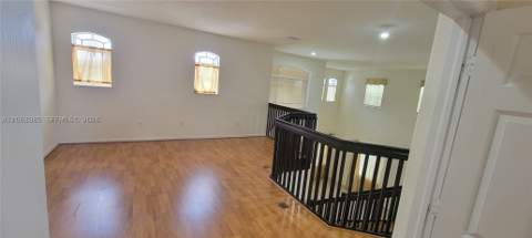 8765 SW 208th St, Cutler Bay FL - photo 10 of 49