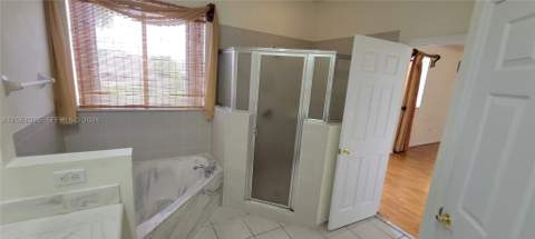 8765 SW 208th St, Cutler Bay FL - photo 14 of 49