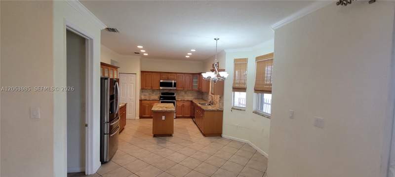 4 bedroom SingleFamilyResidence at 8765 SW 208th St, Cantamar, Cutler Bay — photo 5