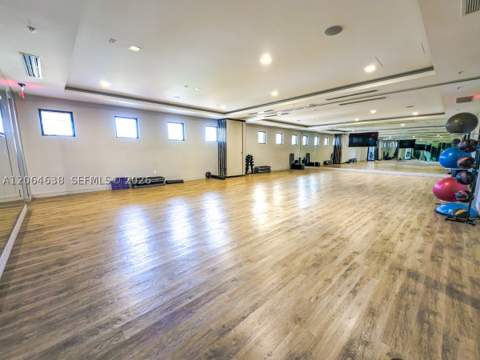 8723 NW 102nd Pl, Doral FL - photo 22 of 26