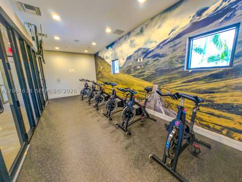8723 NW 102nd Pl, Doral FL - photo 23 of 26