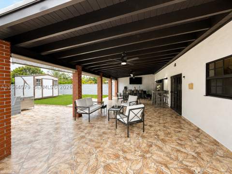 18758 NW 78th Pl, Hialeah FL - photo 22 of 33