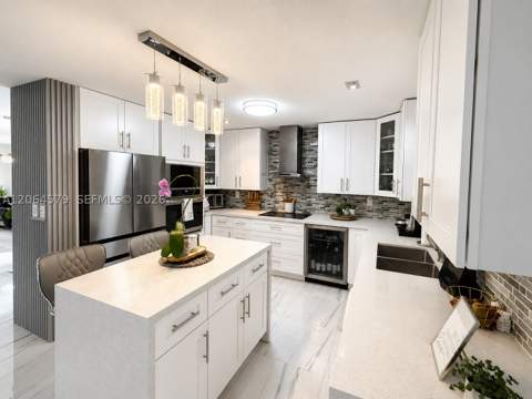 18758 NW 78th Pl, Hialeah FL - photo 9 of 33