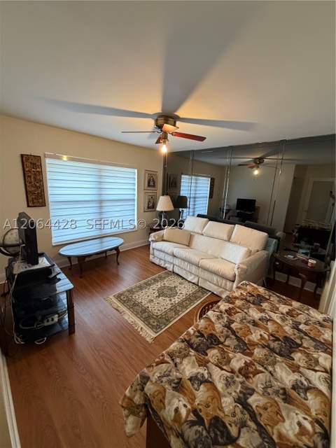 2761 NE 165th Ter 27, North Miami Beach FL - photo 12 of 24