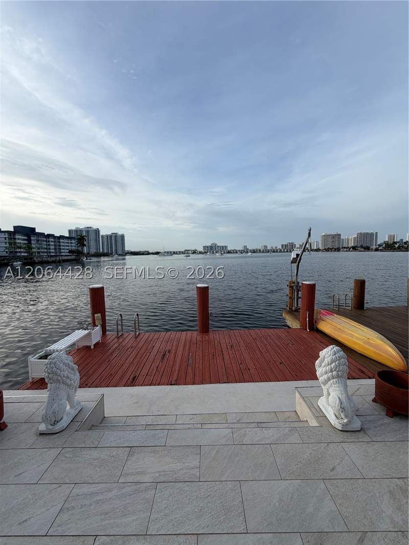2 bedroom Condominium at 2761 NE 165th Ter 27, Leeward Point Condo, North Miami Beach — photo 2