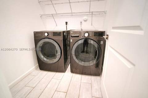 30600 SW 193rd Ave, Homestead FL - photo 14 of 36