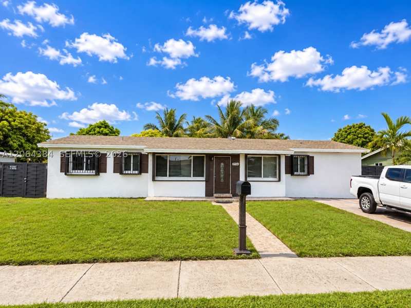 4 bedroom SingleFamilyResidence at 2950 NW 210th Ter, Liberty Homes Estates Sec, Miami Gardens — photo 1