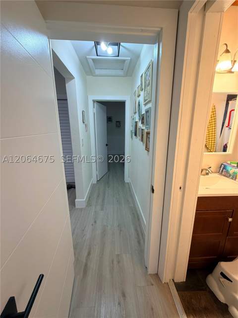 1525 SW 19th Ter, Miami FL - photo 21 of 37