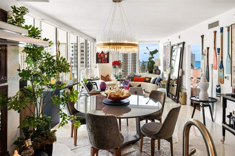 2 bedroom Condominium at 495 Brickell Ave 1802, Icon Brickell No Two, Miami — photo 4