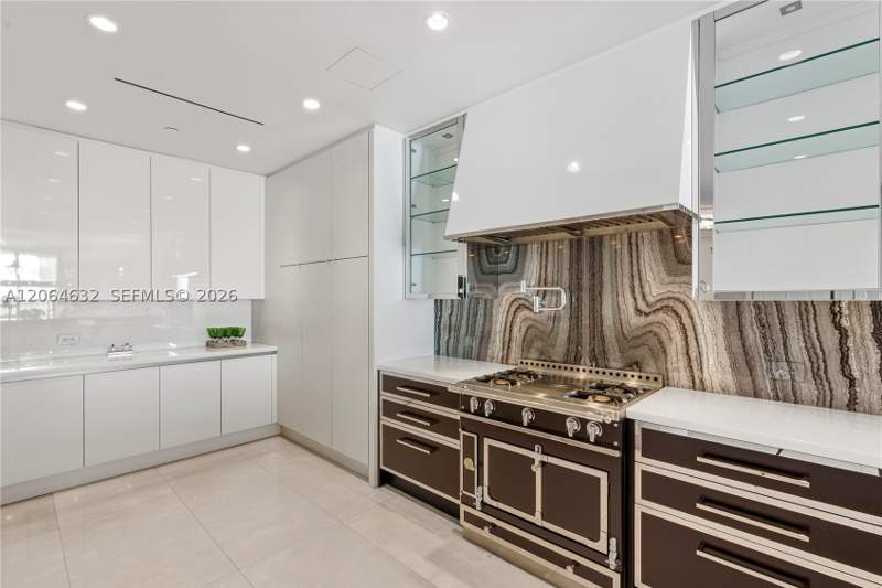 4 bedroom Condominium at 17901 Collins Ave 1803, North Biscayne Beach Amen, Sunny Isles Beach — photo 4