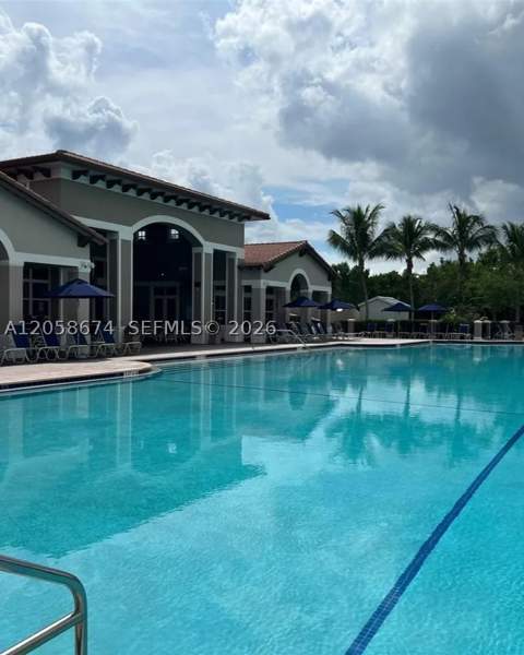 22441 SW 88th Pl 201-5, Cutler Bay FL - photo 15 of 19