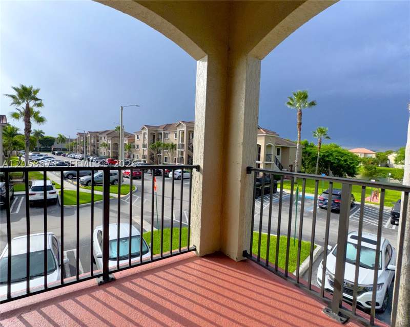 3 bedroom Condominium at 22441 SW 88th Pl 201-5, The Courts At Bayshore II, Cutler Bay — photo 4