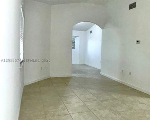 22441 SW 88th Pl 201-5, Cutler Bay FL - photo 6 of 19