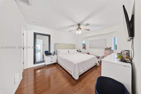 14137 SW 164th Ter, Miami FL - photo 22 of 35