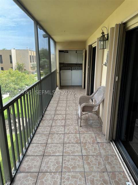8415 SW 107th Ave 303W, Miami FL - photo 11 of 34