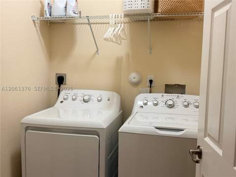 17157 SW 96th St, Miami FL - photo 9 of 16