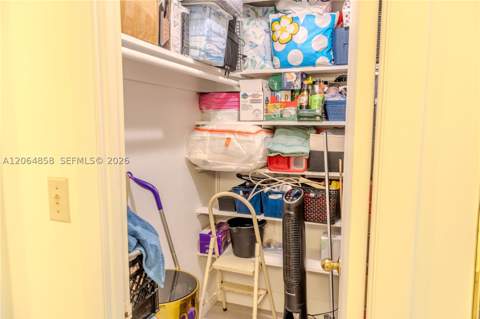 401 Ocean Dr 222 (with Parking), Miami Beach FL - photo 17 of 18