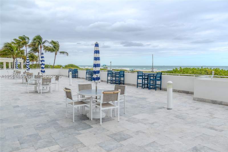 1 bedroom Condominium at 401 Ocean Dr 222 (with Parking), The Presidential Condo, Miami Beach — photo 5