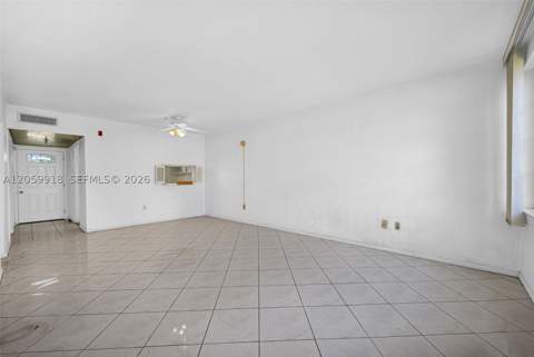 18555 NE 14th Ave 502, Miami FL - photo 8 of 43
