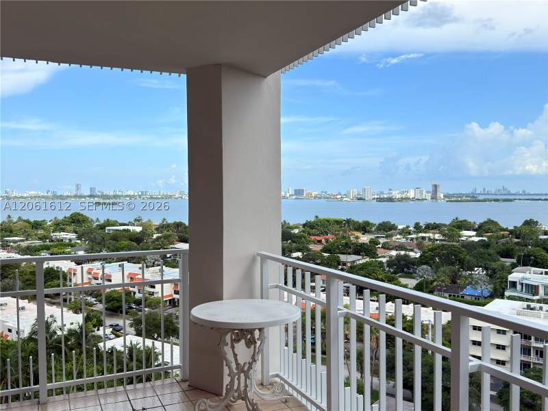 2 bedroom Condominium at 2000 Towerside Ter 1510, Towers Of Quayside Condo, Miami — photo 3
