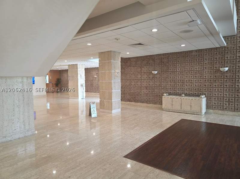 0 bedroom Condominium at 2899 Collins Ave 940, Triton Tower Condo, Miami Beach — photo 3